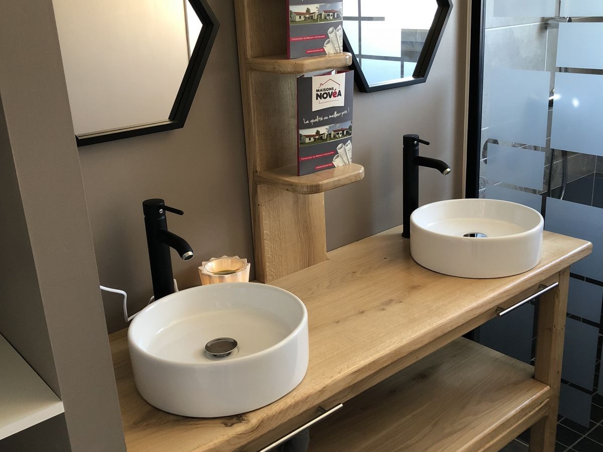 Salle de bain moderne à Limoges